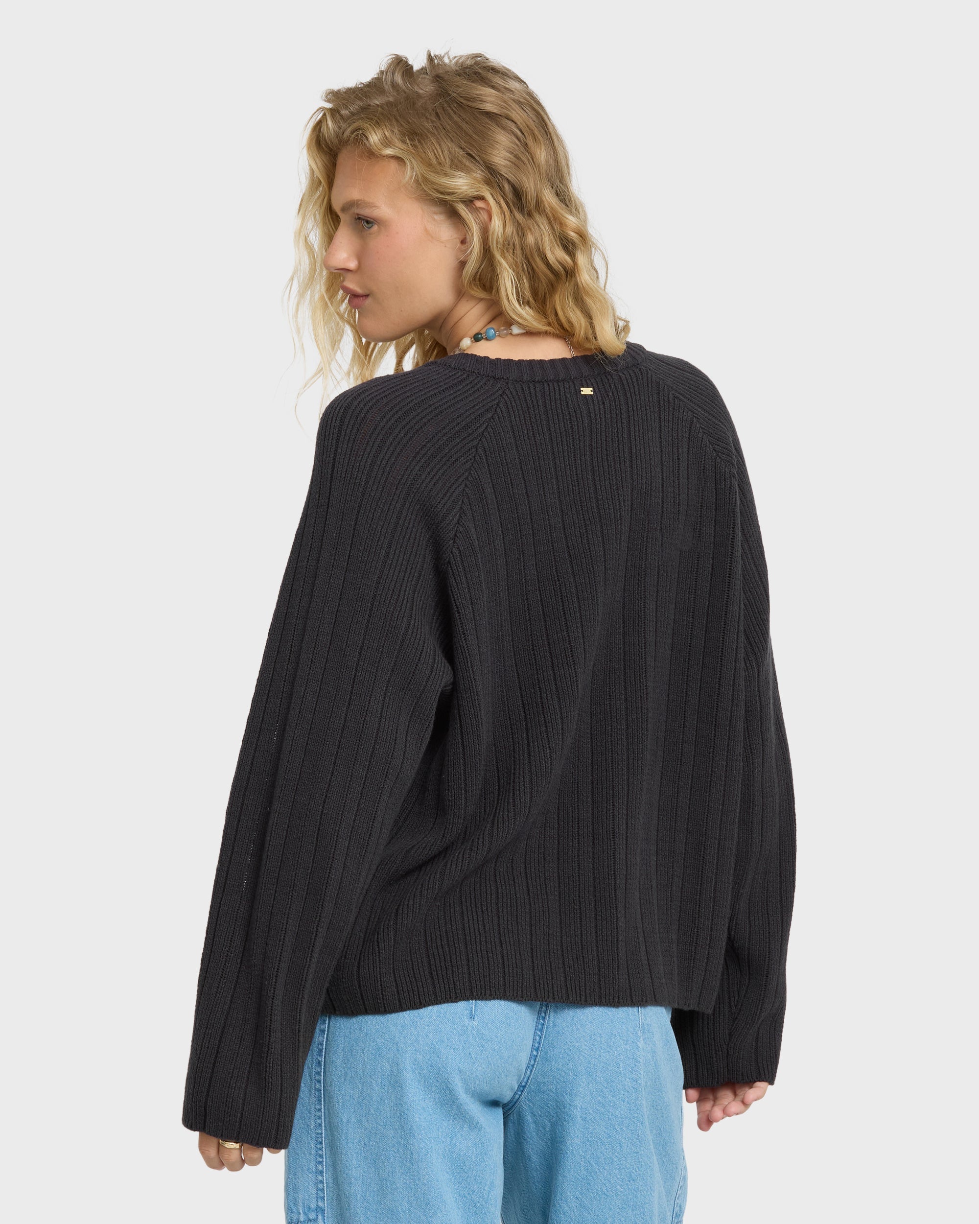 Dallas V-Neck Sweater - Black Sands